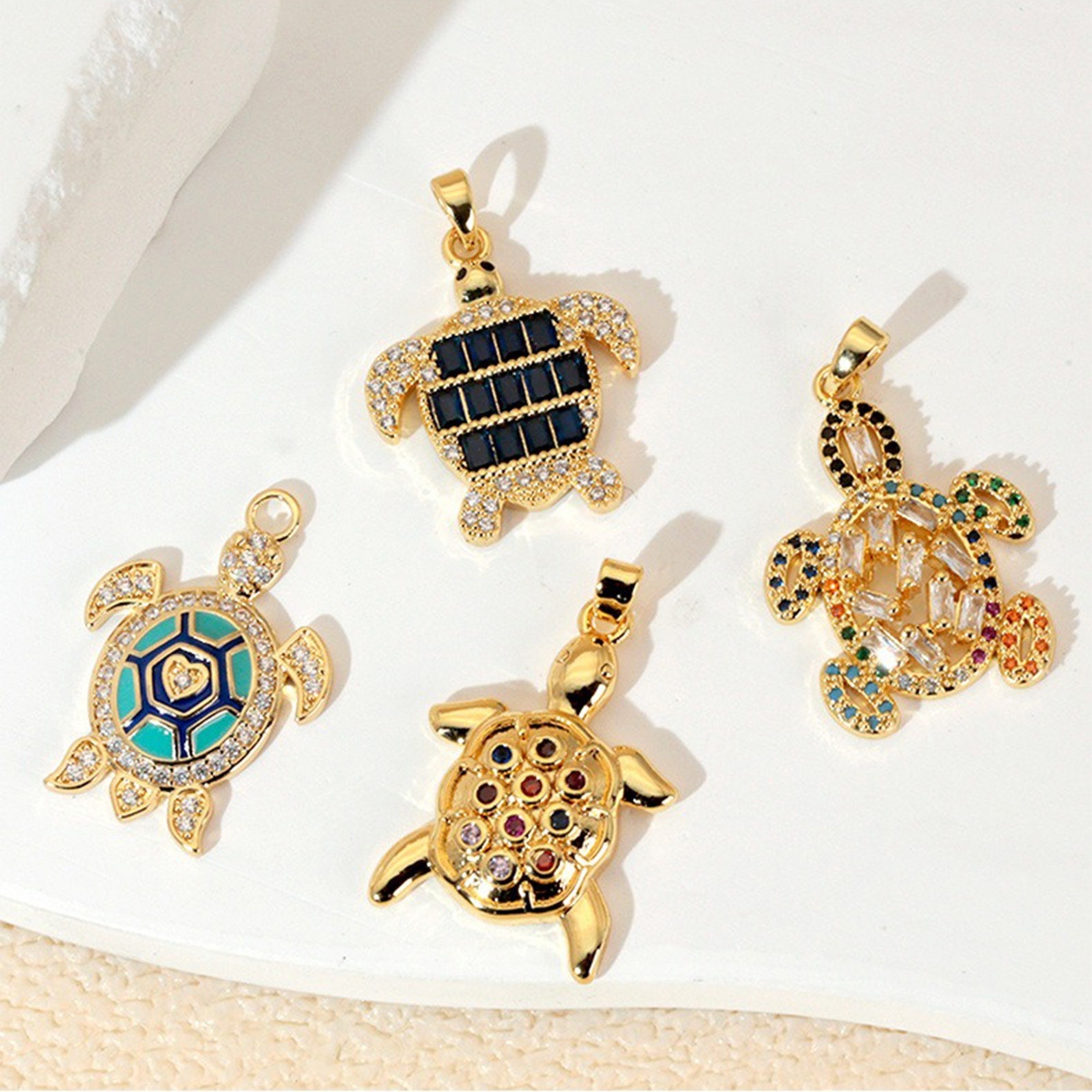 Picture of Brass Ocean Jewelry Charm Pendant Wholesale 18K Gold Plated Sea Turtle Animal