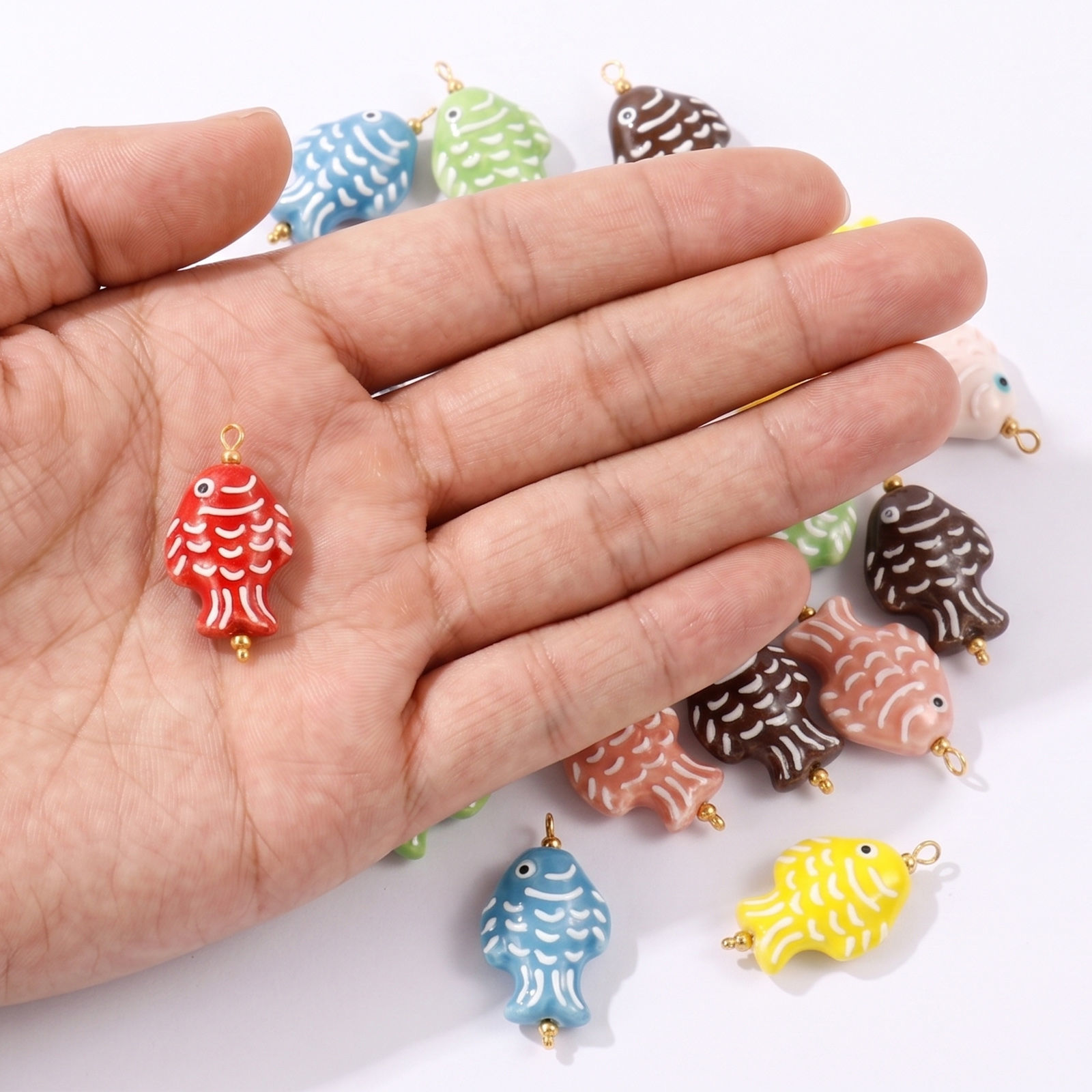 Picture of Eco-friendly 304 Stainless Steel & Ceramic Ocean Jewelry Pendants Wholesale 18K Gold Plated Fish Animal 3D 3.6cm x 2cm