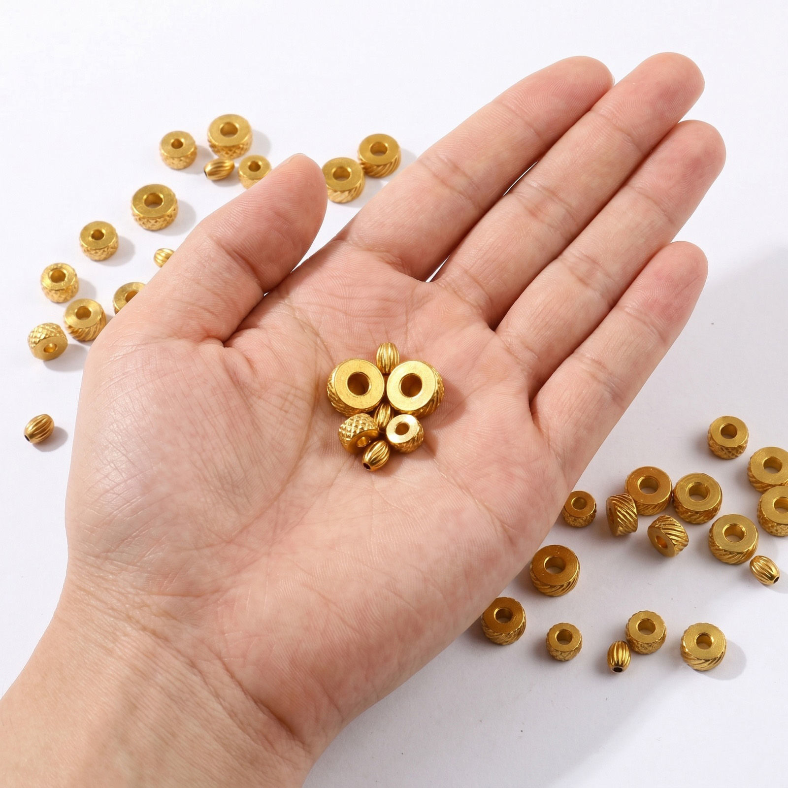 Picture of Eco-friendly PVD Waterproof Anti-Tarnish Hypoallergenic 304 Stainless Steel Beads For DIY Jewelry Making Wholesale 18K Real Gold Plated Wheel