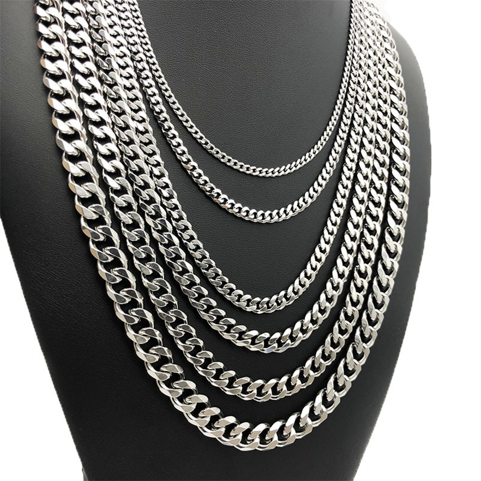 Picture of Wholesale Curb Link Chain Necklace, Multicolor 304 Stainless Steel, Women's Eco-friendly Simple Stylish Gift Jewelry For Retailer, 1 Piece