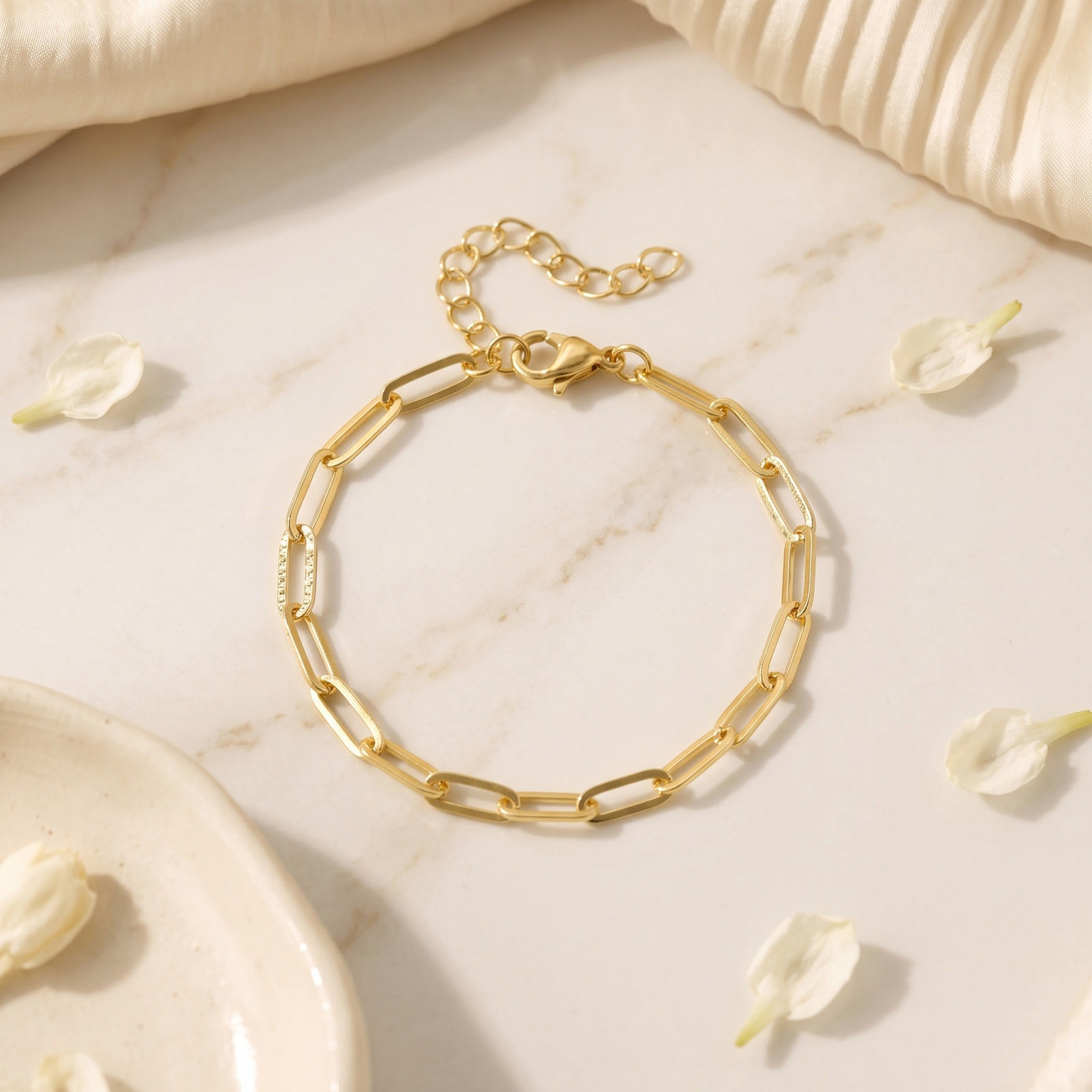 Picture of 1 Piece Brass Simple Paperclip Link Chain Bracelets Wholesale 18K Gold Plated
