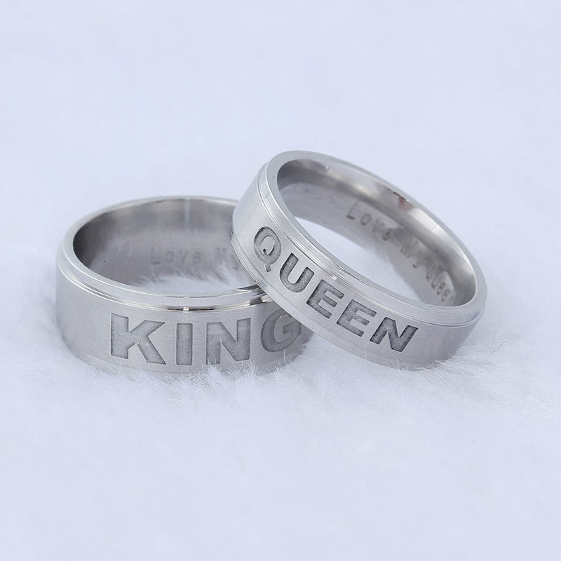Picture of Stainless Steel Unadjustable Rings Silver Tone Message " King " 17.5mm(US size 7.25), 1 Piece