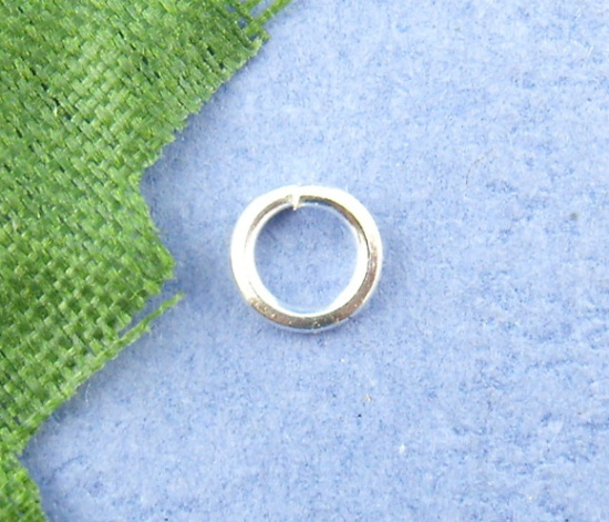 15000 個 4mm 直径、 0.7mm（21号） 合金 丸カン 丸カン 銀メッキ 円形 の画像