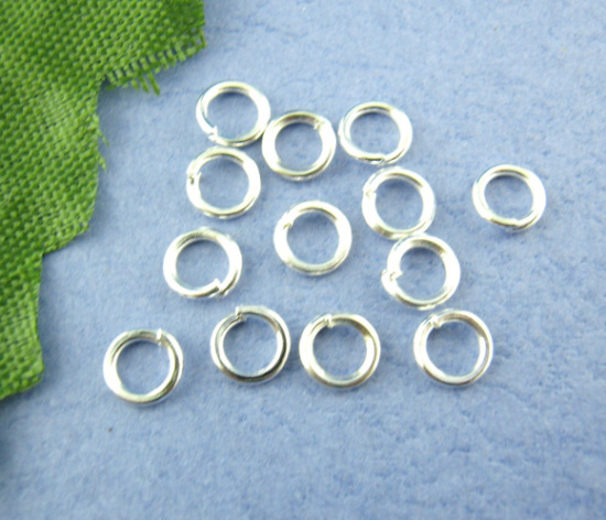 15000 個 4mm 直径、 0.7mm（21号） 合金 丸カン 丸カン 銀メッキ 円形 の画像