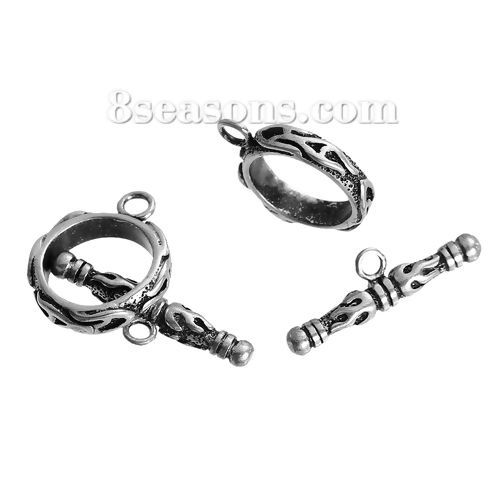 真鍮 トグルクラスプ 円形 銀古美 炎火彫刻 22mm x 7mm、 17mm x 14mm、 2 セット の画像