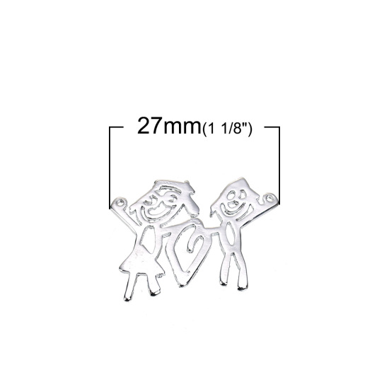 真鍮 DIY 落書き デザイン コネクターパーツ ボーイ＆ガールの恋人 シルバートーン 透かし 27mm x 20mm、 1 個 の画像