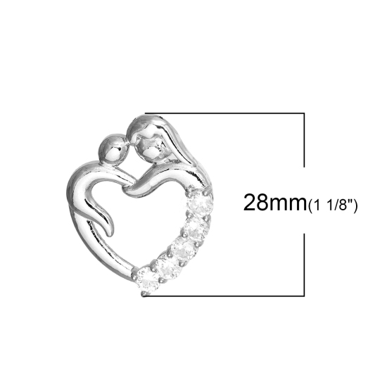 真鍮 チャーム 母と子供 シルバートーン ハート 彫刻 透明ラインストーン 透かし 28mmx 18mm、 1 個 の画像
