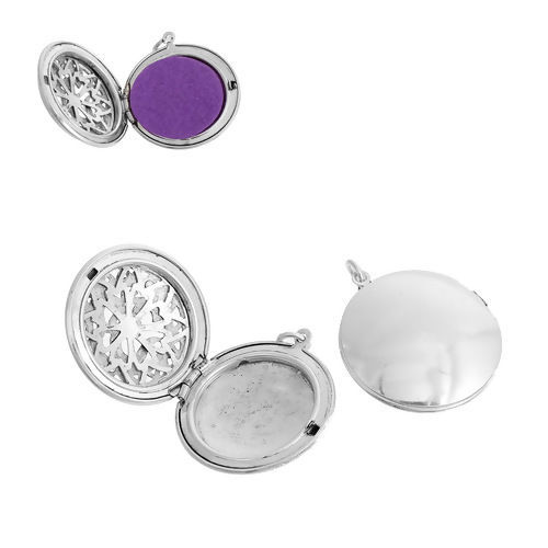 Image de Pendentif Médaillon Huile Essentielle Diffuseur en Laiton Rond Yoga Argent Mat Gravé (Cabochon Rapportable: 24mm Dia.) 41mm x 32mm, 1 Pièce