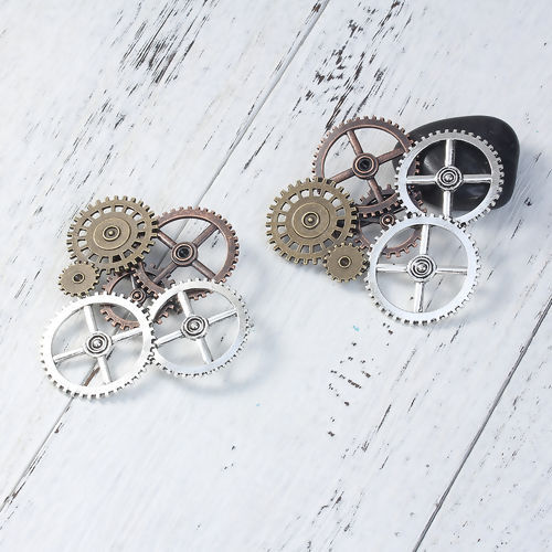 Image de Broche Epingle en Alliage de Zinc Steampunk Roue Dentée Argent Vieilli Cuivre Rouge Antique Creux 78mm x 78mm, 1 Pièce
