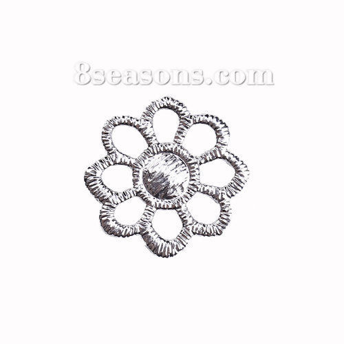 Image de Breloque Dentelle Métallique en Laiton Fleur Fleurs Creuses Argent Mat 18mm x 17mm, 5 Pcs