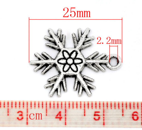 Image de 30 Pendentifs/Breloques Flocon de neige Noël Argent vieilli 25x19mm