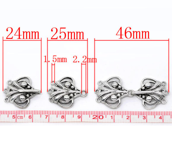 Image de 5 Pcs Fermoirs à Boucle Superposés pour Bracelet Collier Multicouche Empilable en Laiton Cœur Fleurs Creuses Argent Vieilli