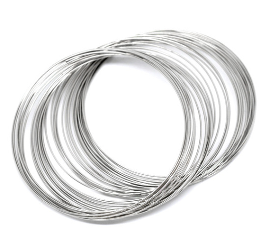 Image de Apprêts de Bracelets en Acier Rond Argent Mat 0.6mm 5.5cm-6cm Dia. 200 Tours