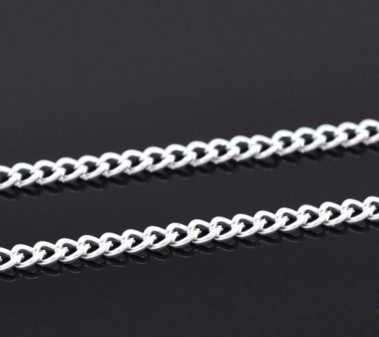 Imagen de 10 M Hierro Curb cadenas Accesorios Argentado 3x2.2mm