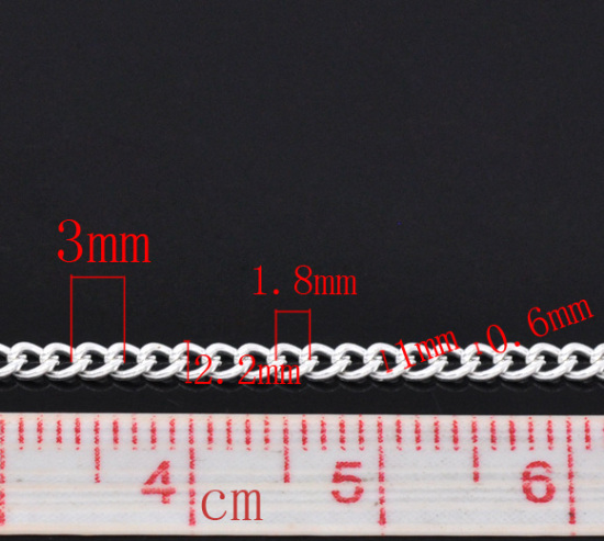Imagen de 10 M Hierro Curb cadenas Accesorios Argentado 3x2.2mm
