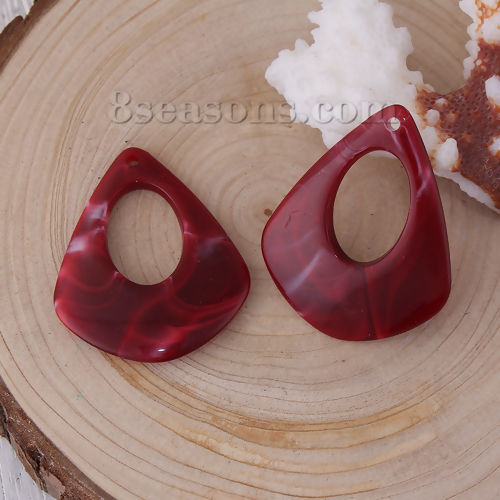 Image de Pendentifs en Résine Goutte d'Eau Effet Marbré Vin Rouge 42mm x 34mm, 10 Pcs