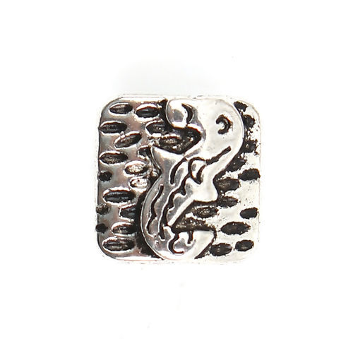Immagine di Lega di Zinco Separatori Perline Quadrato Argento Antico Pesce Scolpisce Circa 10mm x 10mm, Foro:Circa 1.4mm, 50 Pz