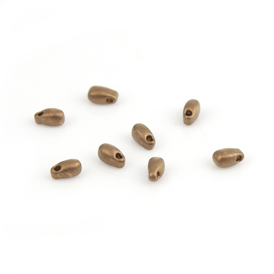 Image de (Japon Importation) Perles de Rocailles Gouttes d'Eau en Verre Or Mat Métallique Givré Env. 5.5mm x 3mm, Trou: env. 0.8mm, 5 Grammes (Env. 14 Pcs/Gramme)