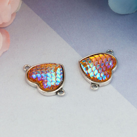 Image de Connecteurs Ecailles de Dragon/Sirène en Alliage de Zinc+Résine Cœur Orange Argent Vieilli Couleur AB 24mm x 17mm, 10 Pcs