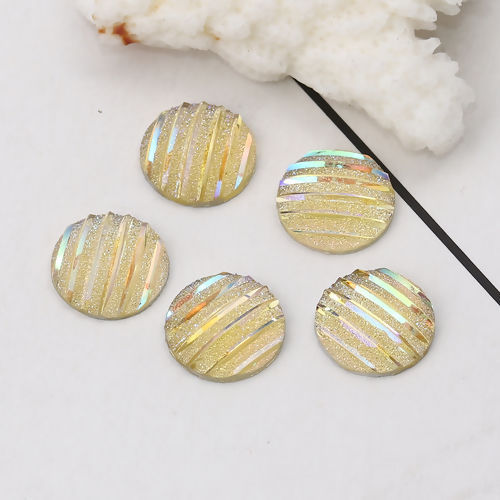 Imagen de Resina AB Rainbow color Aurora Borealis Dome Seals Cabochon Ronda Amariillo Pálido Raya (Ajusta Brillo ) 12mm 100 Unidades