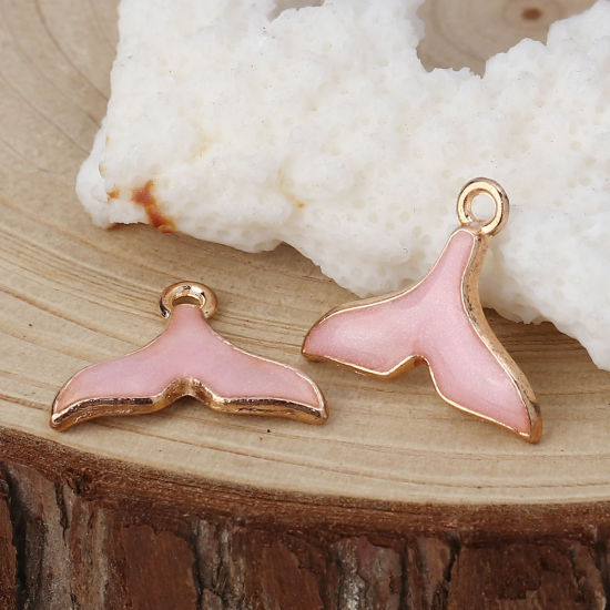 Bild von Zinklegierung Charms Walflosse Vergoldet Rosa Emaille 18mm x 15mm, 20 Stück