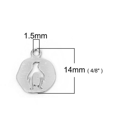 真鍮 チャーム 円形 シルバートーン ペンギン 14mm x 11mm、 5 個 の画像