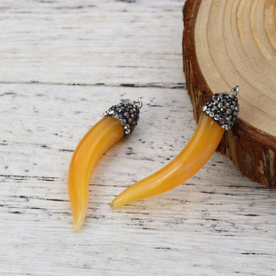 Immagine di Resina Stile Bohemien Ciondoli Forma di Corno Micro Spianare Arancione " Trasparente Strass 50mm x 10mm, 2 Pz