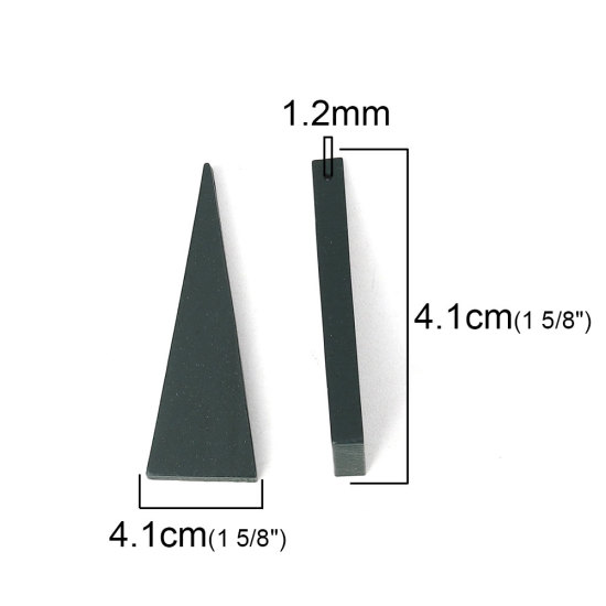 ウッド ビーズ 三角形 濃緑 約 41mm x 14mm、 穴：約 1.2mm、 30 個 の画像