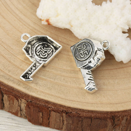 Bild von Zinklegierung Charms Bandmaß Antiksilber Zahl Message " 25 " 23mm x 17mm, 50 Stück