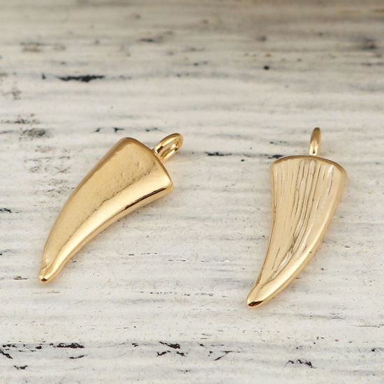 Immagine di Ottone Charms Forma di Corno 18K Vero Oro Placcato 15mmx 5mm, 3 Pz