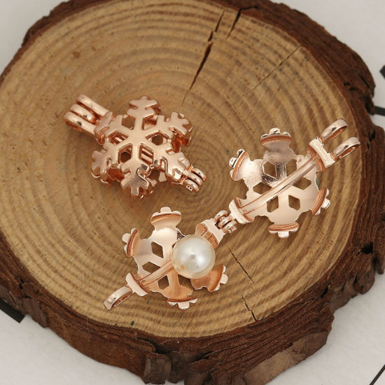 Picture of Zinc Based Alloy Wish Pearl Locket Jewelry Pendants Christmas Snowflake Rose Gold Can Open (Fit Bead Size: 8mm) 31mm(1 2/8") x 19mm( 6/8"), 3 PCs