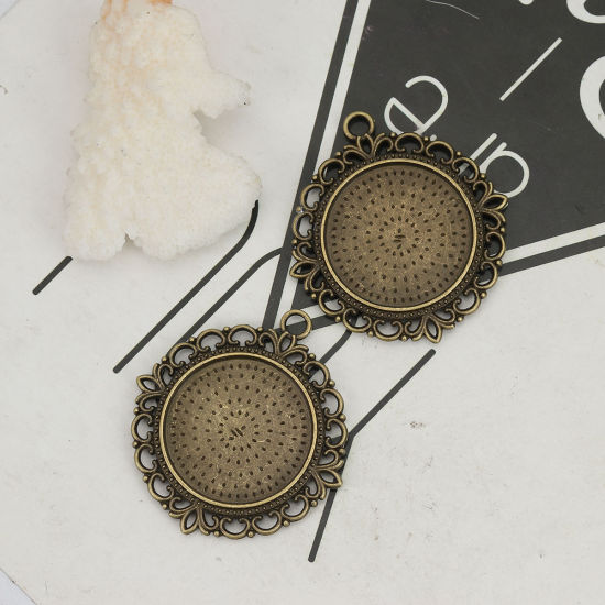 亜鉛合金 両面 レジン セッティング台 ミール皿 ペンダント 円形 銅古美 ( 25mmに合う) 43mm x 40mm、 5 個 の画像