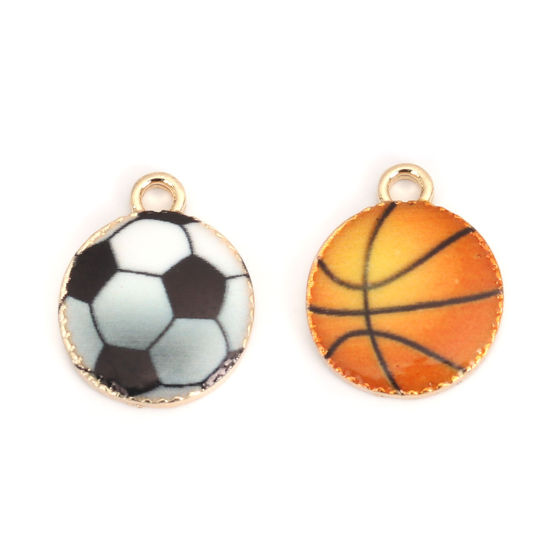 Imagen de Zamak Deporte Colgantes Charms Fútbol KC Dorado Negro & Blanco Esmalte 15mm x 12mm, 10 Unidades