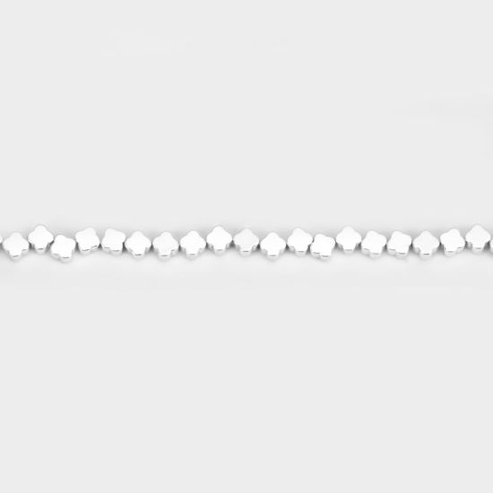 Image de (Classement B) Perles en Hématite （ Naturel ） Fleur Argent 4mm x 4mm, Trou: env. 1mm, 39.5cm long, 1 Enfilade (Env. 106 Pcs/Enfilade)