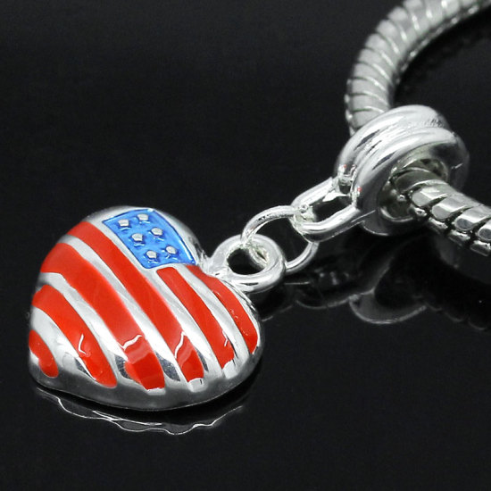 Image de Pendentifs Perle Dangle à Gros Trou au Style Européen en Alliage de Zinc Cœur Argenté Drapeaux Email Rouge & Bleu 29mm x 15mm, Tailles de Trous: 4.6mm, 5 Pcs