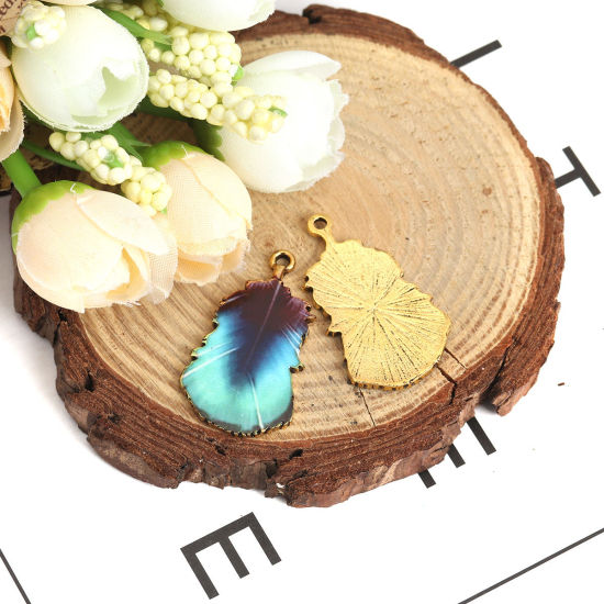 亜鉛合金 ペンダント 羽 金メッキ 多色 エナメル 3.2cm x 1.8cm、 10 個 の画像