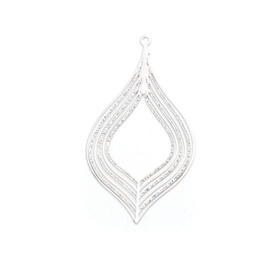 Imagen de 20 Unidades Latón Filigrana Estampación Colgantes Tono de Plata Hoja Raya Hueco 3.9cm x 2.2cm