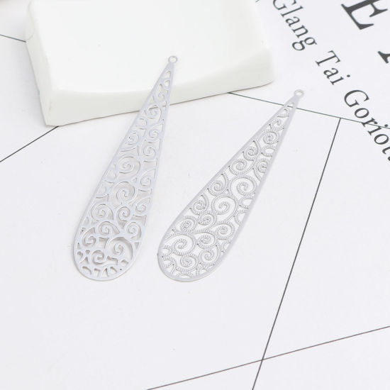 Image de Pendentifs en Laiton Goutte d'Eau Argent Mat Spiral Estampe en Filigrane 6.5cm x 1.6cm, 10 Pcs