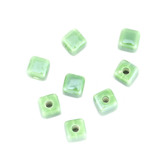 Immagine di Ceramica Diatanziale Perline Cubo Verde Circa 8mm x 8mm, Foro: Circa 2.4mm, 30 Pz