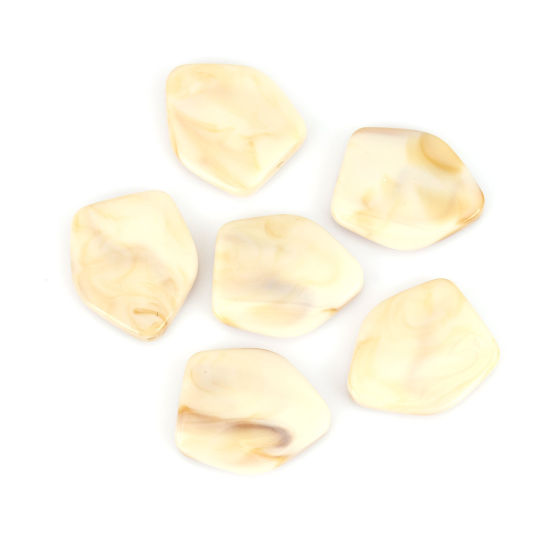 Image de Perles en Acrylique Ovale Ambre 3.5cm x 3cm, Trou: env. 2.6mm, 10 Pcs