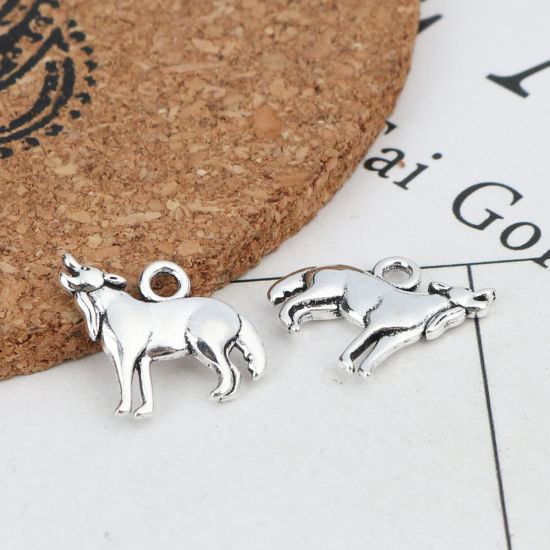 亜鉛合金 チャーム 犬 銀古美 15mm x 14mm、 50 個 の画像