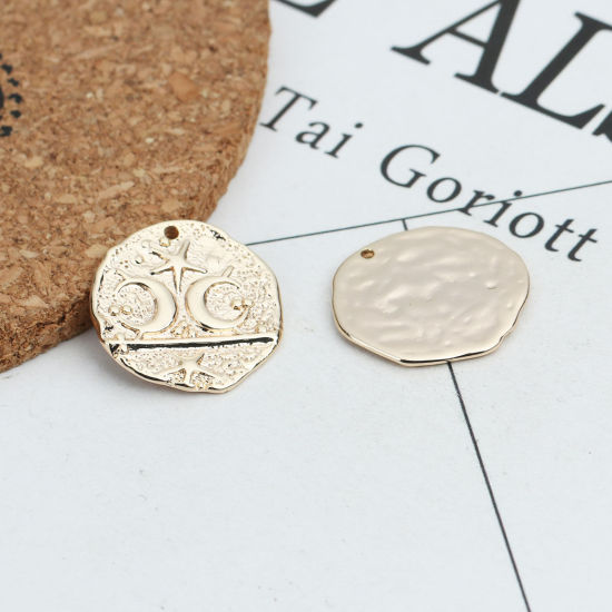 Image de Breloques Galaxie en Laiton Irrégulier Doré Lune 19mm x 19mm, 2 Pcs