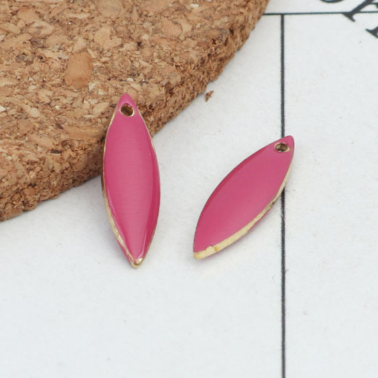 Image de 10 Pcs Breloques Sequins Emaillés Double Face en Laiton Doré Fuchsia Marquise 16mm x 5mm