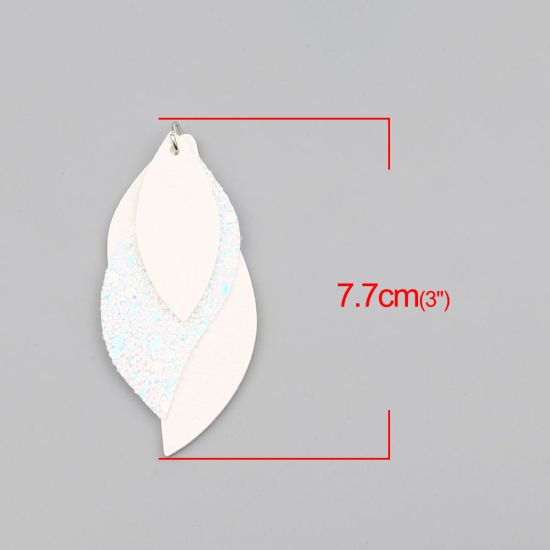 ポリウレタン ペンダント 葉 オフホワイト ABカラー スパンコール 77mm x 34mm、 5 個 の画像