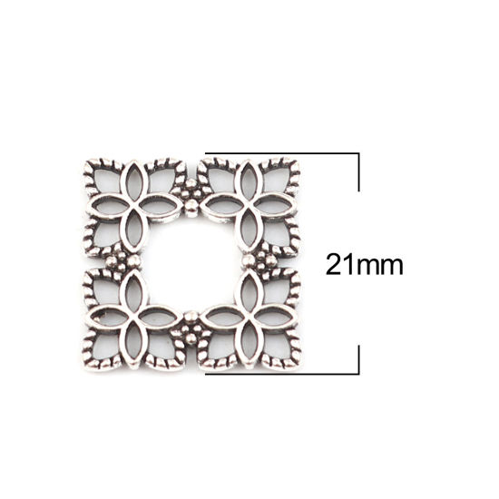 亜鉛合金 チャーム 菱形 銀古美 花彫刻 21mm x 21mm、 10 個 の画像