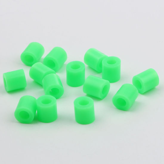 アクリルポニーバブルガム ビーズ 円筒形 蛍光グリーン 約 5mm x 5mm、 穴：約 2.9mm、 2000 個 の画像