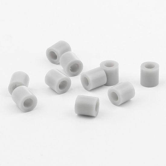 アクリルポニーバブルガム ビーズ 円筒形 薄鼠色 約 5mm x 5mm、 穴：約 2.9mm、 2000 個 の画像