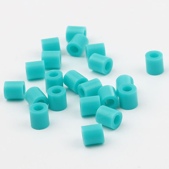 アクリルポニーバブルガム ビーズ 円筒形 紺 約 5mm x 5mm、 穴：約 2.9mm、 2000 個 の画像