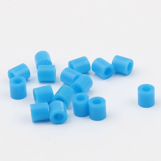アクリルポニーバブルガム ビーズ 円筒形 青 約 5mm x 5mm、 穴：約 2.9mm、 2000 個 の画像