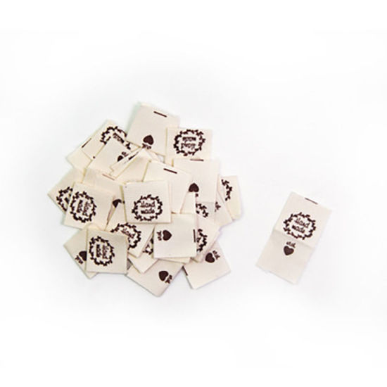 生地 ラベル 長方形 ベージュ色 花輪 40mm x 20mm , 100 個 の画像